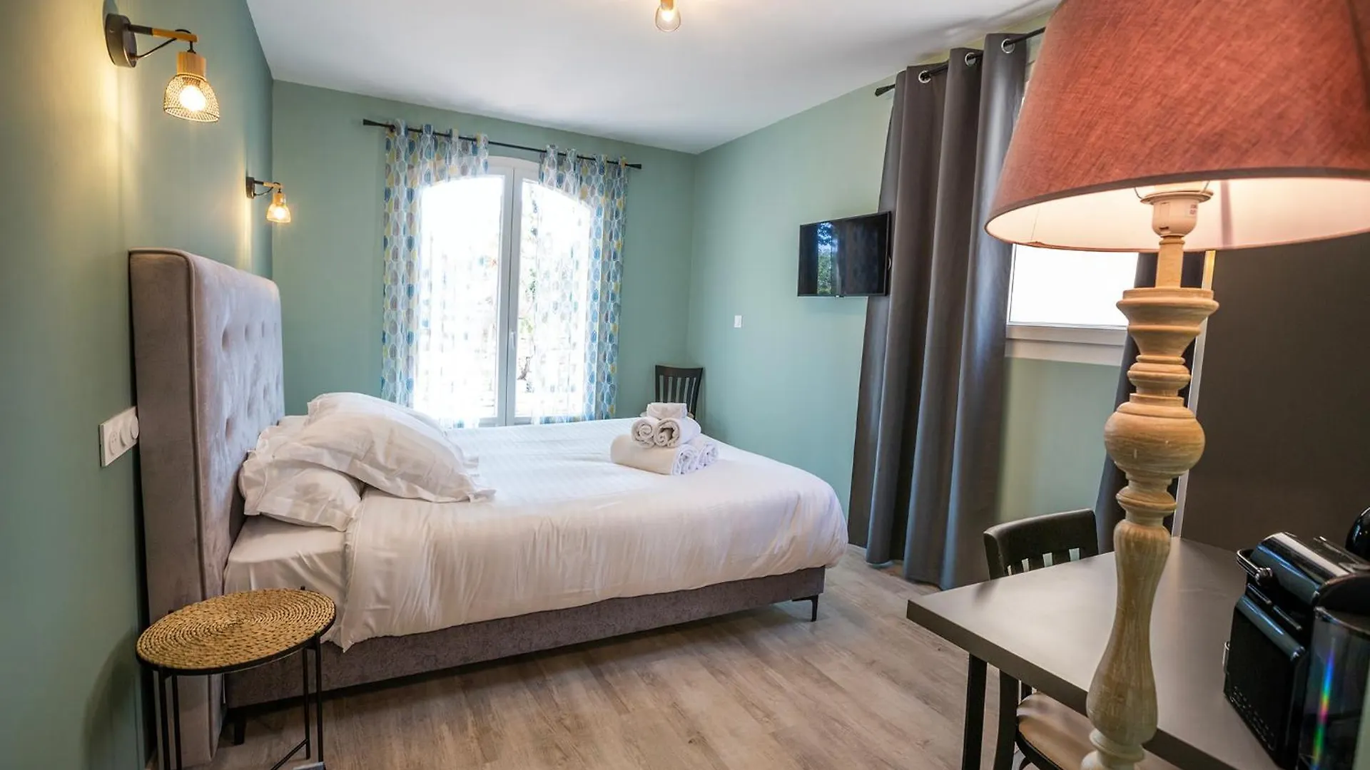 Aparthotel Domaine De La Mautanne Sainte-Tulle