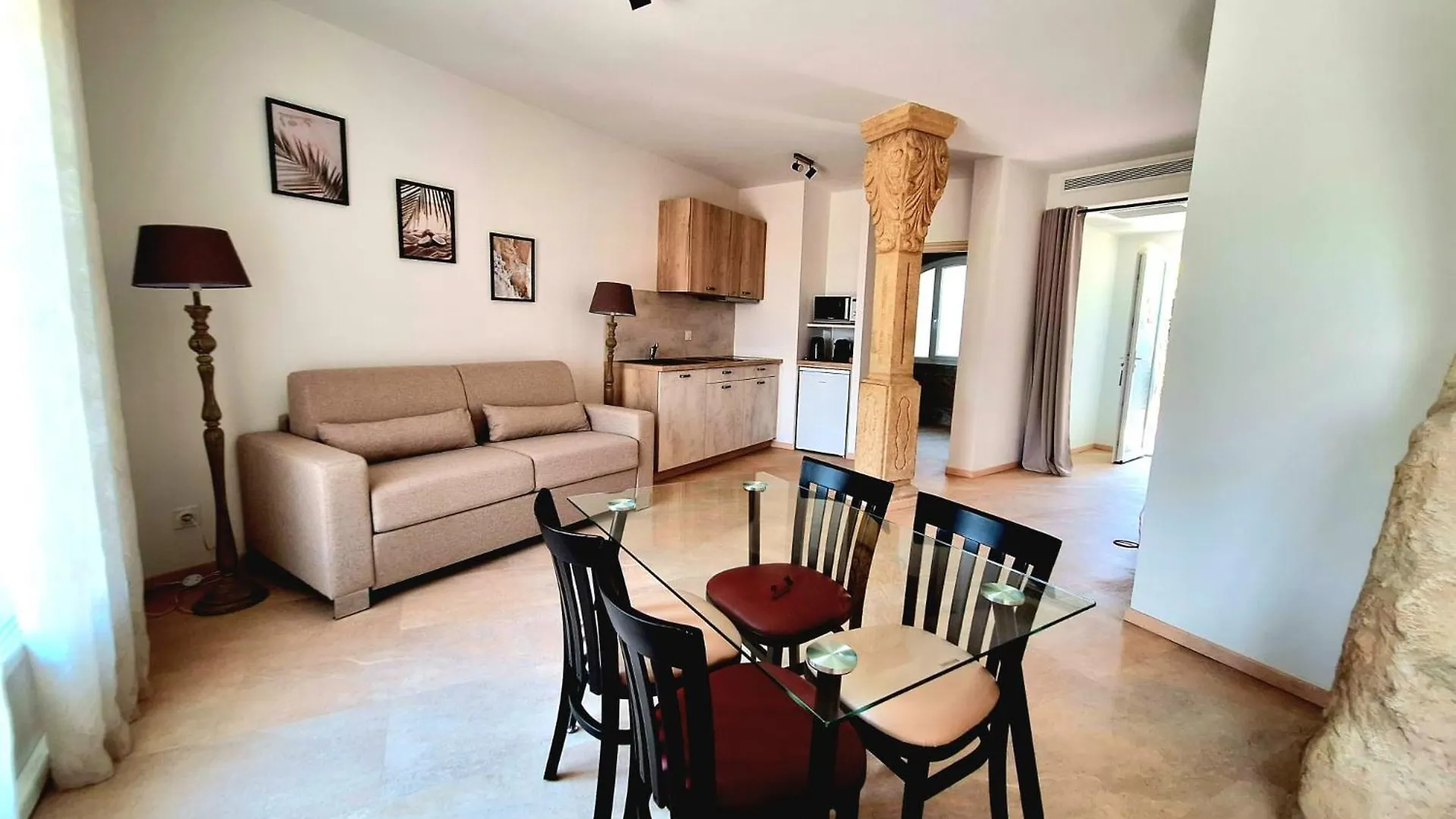 Aparthotel Domaine De La Mautanne Sainte-Tulle 4*,