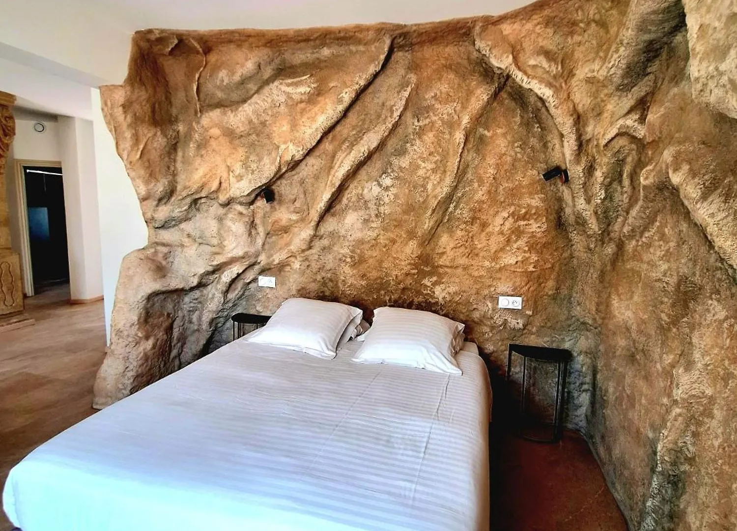 Domaine De La Mautanne Aparthotel Sainte-Tulle