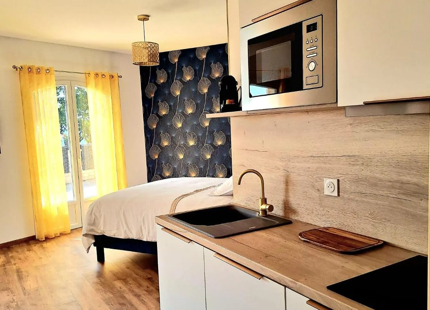 ****  Domaine De La Mautanne Aparthotel Sainte-Tulle Franciaország
