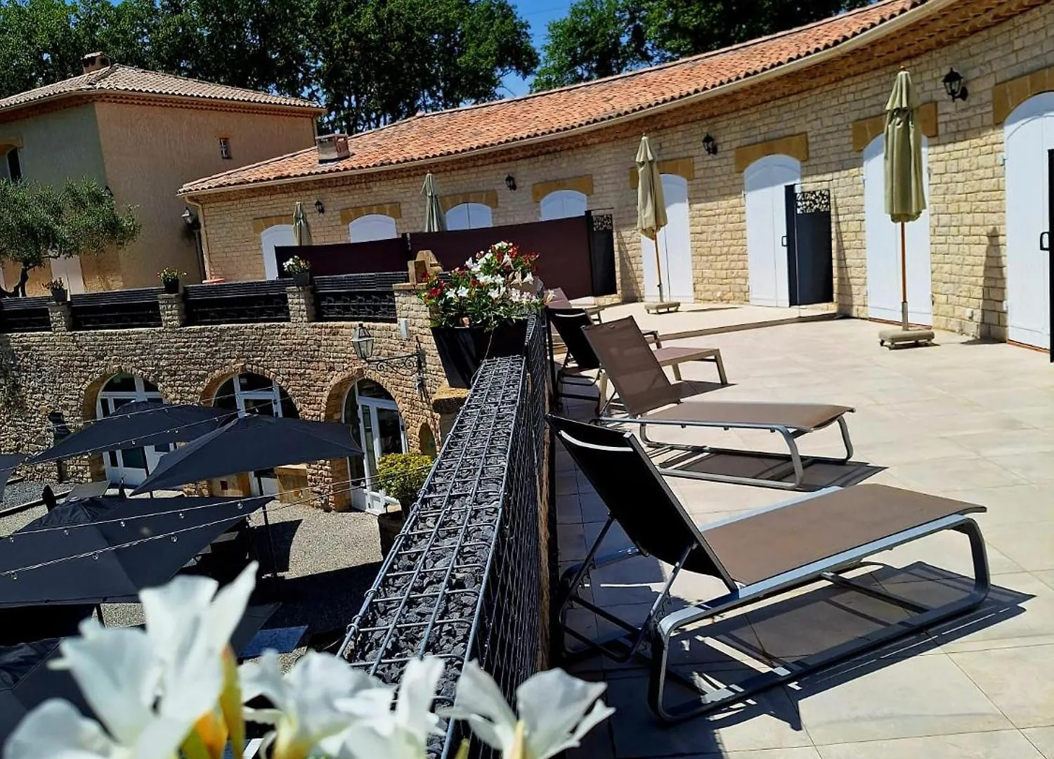 Aparthotel Domaine De La Mautanne Sainte-Tulle